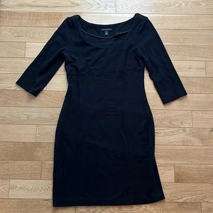 Black bodycon dress